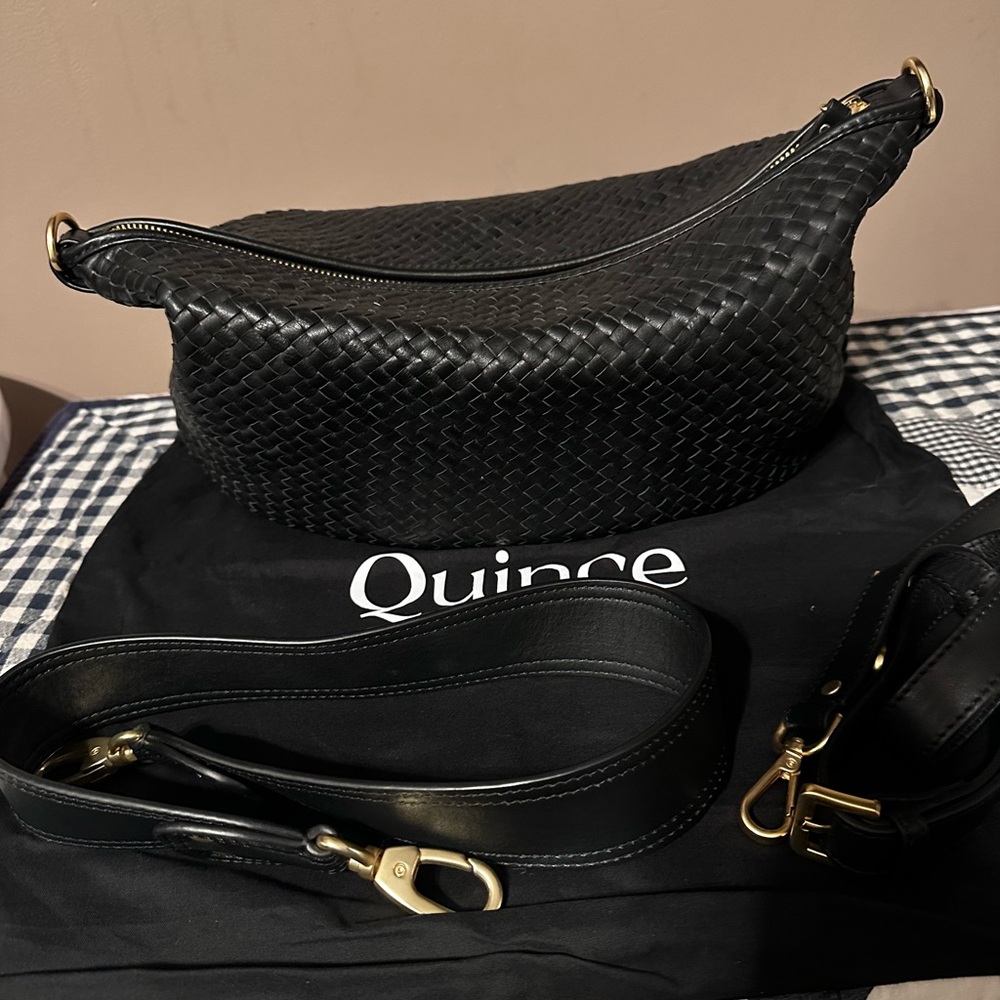 Quince Italian Leather Convertible
Crescent Handwoven
Shoulder Bag